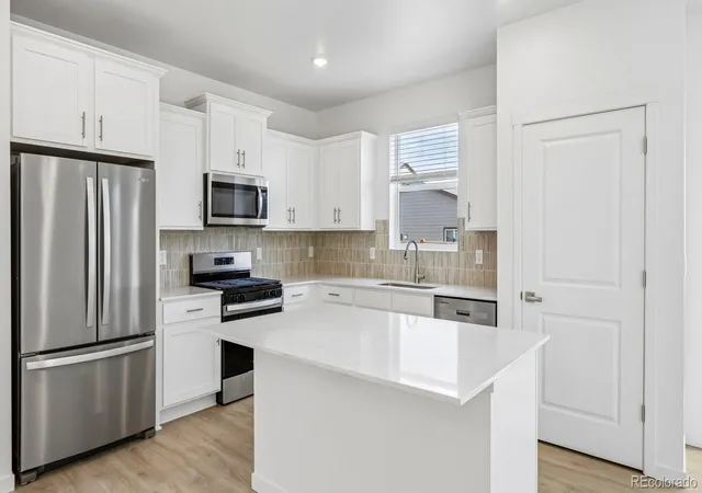 Photo 2 of Single family home for sale at 703 Ayrshire Rd, Johnstown, CO 80534 | MLS# 7593836 | Listing updated on 2026-10-10