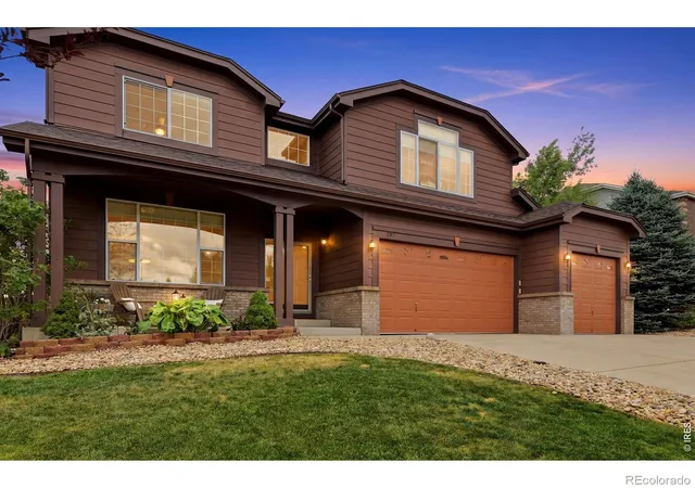 Photo 2 of Single family home for sale at 652 Cinnabar Ln, Castle Rock, CO 80108 | MLS# IR1070381 | Listing updated on 2026-10-09