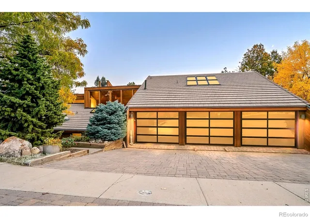 Photo 3 of Single family home for sale at 3746 Wonderland Hl Ave, Boulder, CO 80304 | MLS# IR1070382 | Listing updated on 2026-10-09