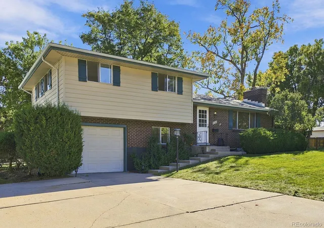 Photo 1 of Single family home for sale at 6130 S Steele St, Centennial, CO 80121 | MLS# 3577157 | Listing updated on 2026-10-28