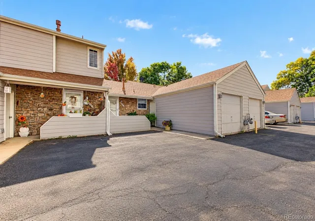 Photo 1 of Townhouse for sale at 5534 W Canyon Trl #E, Littleton, CO 80128 | MLS# 5448665 | Listing updated on 2026-10-13