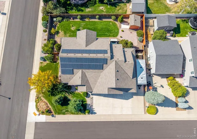 Photo 3 of Single family home for sale at 620 Lippitt Ave, Johnstown, CO 80534 | MLS# IR1070384 | Listing updated on 2026-10-09