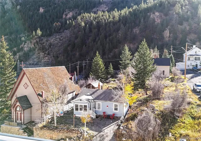 Photo 3 of Single family home for sale at 404 Taos St, Georgetown, CO 80444 | MLS# 9609195 | Listing updated on 2026-10-22