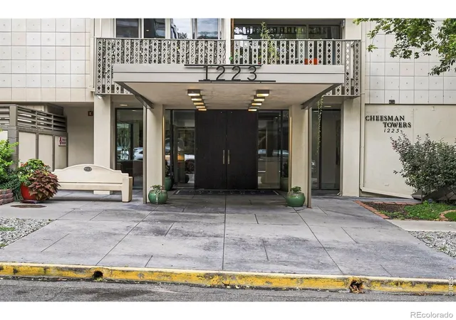 Photo 3 of Condo for sale at 1223 N Race St #303, Denver, CO 80206 | MLS# IR1070386 | Listing updated on 2026-10-09