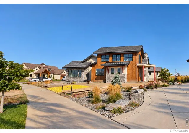 Photo 2 of Single family home for sale at 2103 Scottsdale Rd, Berthoud, CO 80513 | MLS# IR1070389 | Listing updated on 2026-10-09