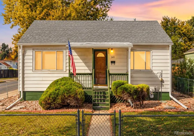 Single family home for sale at 2401 Ingalls St, Edgewater, CO 80214 | MLS# 2990463