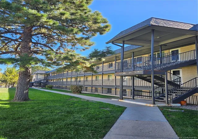 Photo 1 of Condo for sale at 1723 Robb St #4, Lakewood, CO 80215 | MLS# 5334845 | Listing updated on 2026-10-27