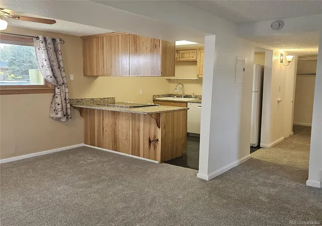Photo 3 of Condo for sale at 1723 Robb St #4, Lakewood, CO 80215 | MLS# 5334845 | Listing updated on 2026-10-11