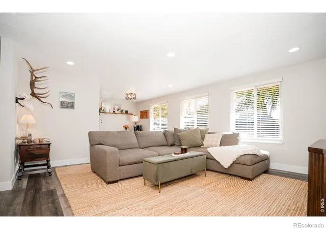 Photo 3 of Single family home for sale at 426 Thistle Pl, Longmont, CO 80504 | MLS# IR1070397 | Listing updated on 2026-10-10