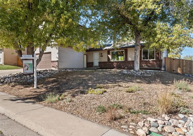 Photo 1 of Single family home for sale at 10723 W Marlowe Pl, Littleton, CO 80127 | MLS# 9206480 | Listing updated on 2026-10-22