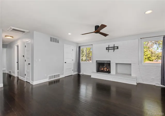 Photo 4 of Single family home for sale at 10723 W Marlowe Pl, Littleton, CO 80127 | MLS# 9206480 | Listing updated on 2026-10-22