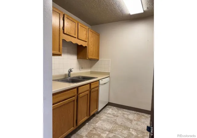 Photo 4 of Condo for sale at 3161 Madison Ave #114, Boulder, CO 80303 | MLS# IR1070399 | Listing updated on 2026-10-10