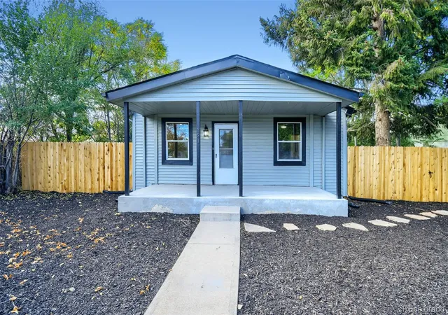 Single family home for sale at 321 Stuart St, Denver, CO 80219 | MLS# 7085079