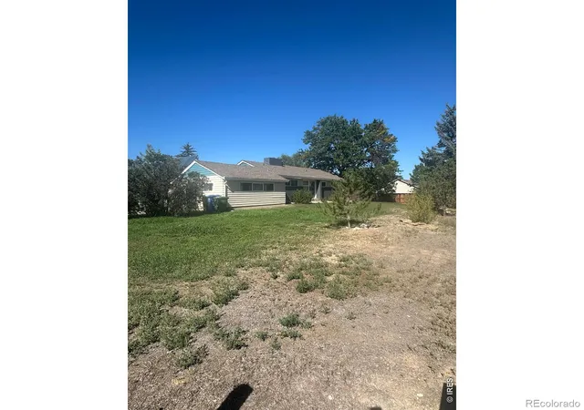 Single family home for sale at 3485 N Lincoln Ave, Loveland, CO 80538 | MLS# IR1070404