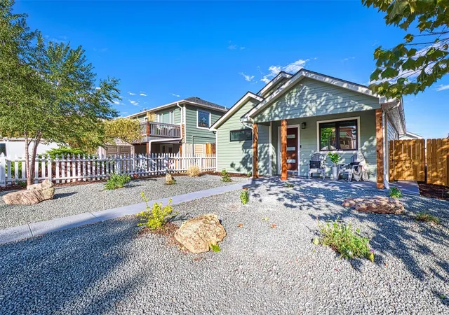 Photo 1 of Single family home for sale at 950 Utica St, Denver, CO 80204 | MLS# 2052414 | Listing updated on 2026-10-10