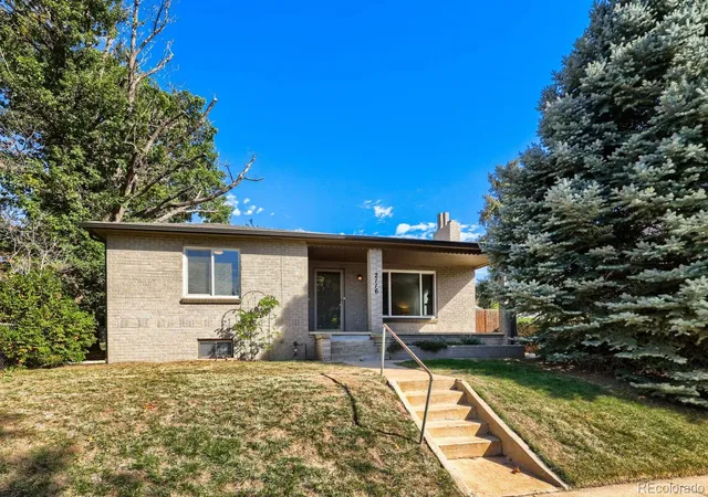Photo 1 of Single family home for sale at 2116 S Grant St, Denver, CO 80210 | MLS# 4544060 | Listing updated on 2026-10-10