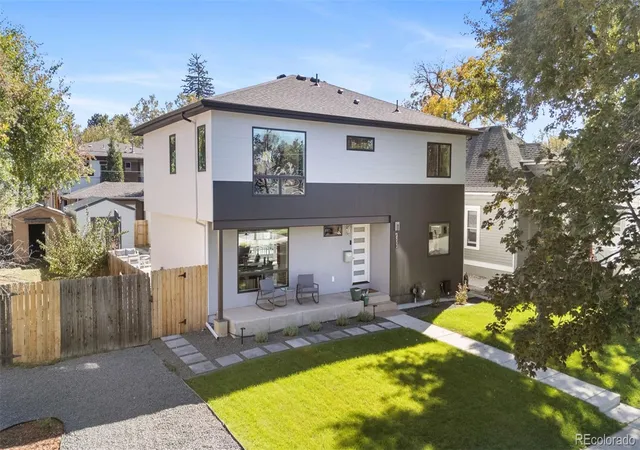 Photo 2 of Single family home for sale at 4552 Perry St, Denver, CO 80212 | MLS# 5311519 | Listing updated on 2026-10-21