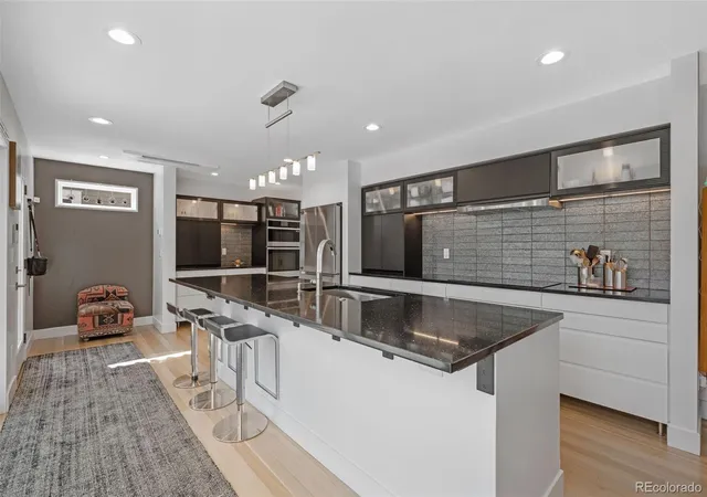 Photo 4 of Single family home for sale at 4552 Perry St, Denver, CO 80212 | MLS# 5311519 | Listing updated on 2026-10-21