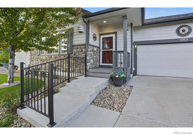 Photo 1 of Single family home for sale at 1913 Windemere Ln, Erie, CO 80516 | MLS# IR1070409 | Listing updated on 2026-10-11