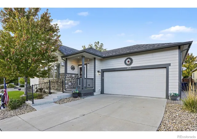 Photo 2 of Single family home for sale at 1913 Windemere Ln, Erie, CO 80516 | MLS# IR1070409 | Listing updated on 2026-10-11