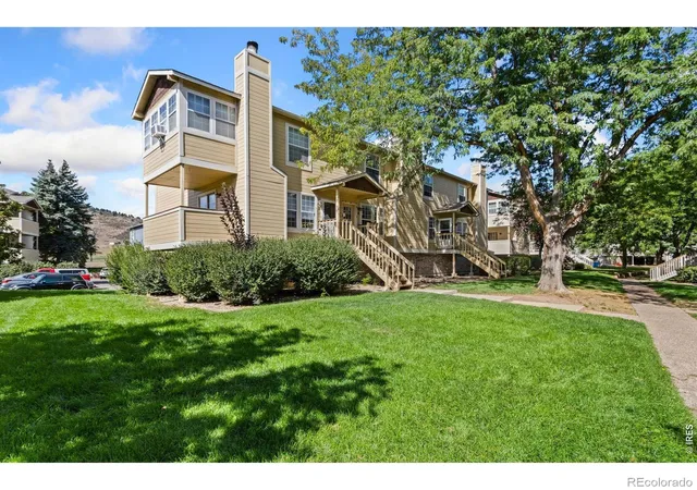 Townhouse for sale at 3200 Azalea Dr #F-1, Fort Collins, CO 80526 | MLS# IR1070411 | Listing updated on 2026-10-20