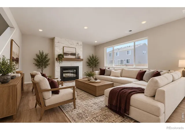 Photo 3 of Single family home for sale at 7330 White River St, Frederick, CO 80530 | MLS# IR1070412 | Listing updated on 2026-10-24