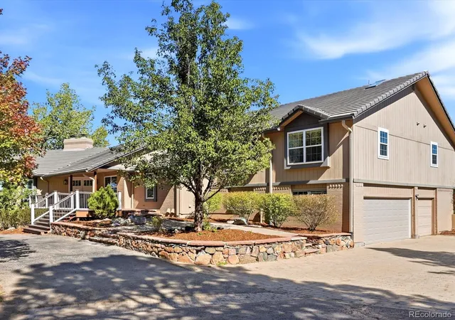 Single family home for sale at 7506 S Telluride Ct, Centennial, CO 80016 | MLS# 4373722