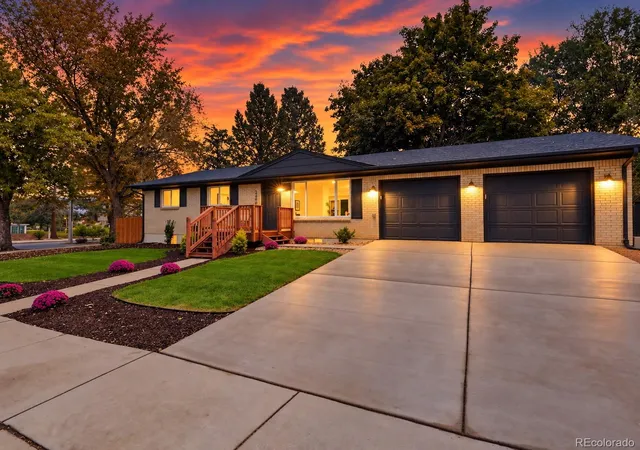 Photo 3 of Single family home for sale at 2308 Lelaray St, Colorado Springs, CO 80909 | MLS# 3371238 | Listing updated on 2026-10-11