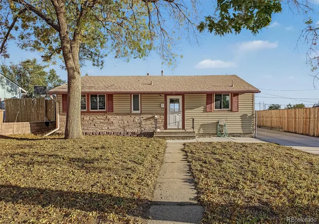 Photo 1 of Single family home for sale at 520 Cragmore St, Denver, CO 80221 | MLS# 2812597 | Listing updated on 2026-10-15