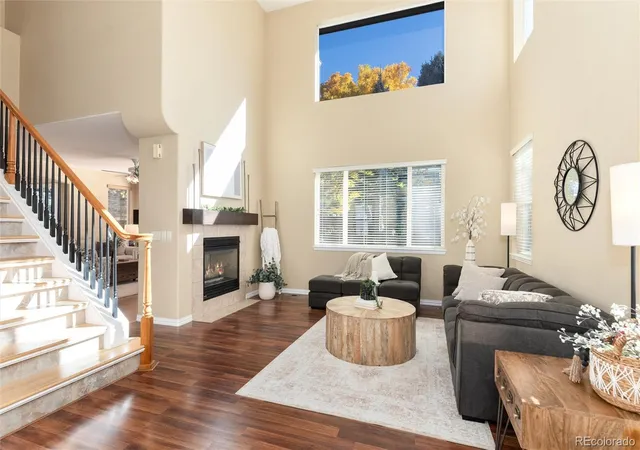 Photo 4 of Single family home for sale at 8840 W Cannes Dr, Littleton, CO 80127 | MLS# 2652781 | Listing updated on 2026-10-23