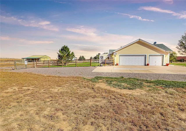 Photo 4 of Single family home for sale at 2121 Doppler St, Strasburg, CO 80136 | MLS# 4488700 | Listing updated on 2026-10-15
