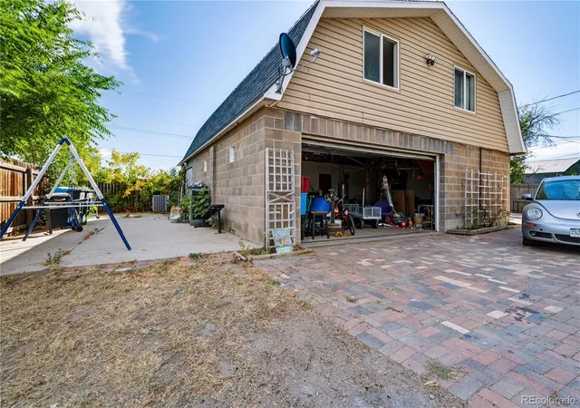 Photo 4 of Single family home for sale at 206 S Main St, Fort Morgan, CO 80701 | MLS# 2400468 | Listing updated on 2026-10-11