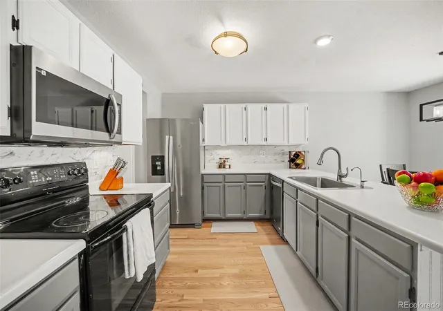 Photo 3 of Single family home for sale at 10209 Oak St, Broomfield, CO 80021 | MLS# 5668976 | Listing updated on 2026-10-15