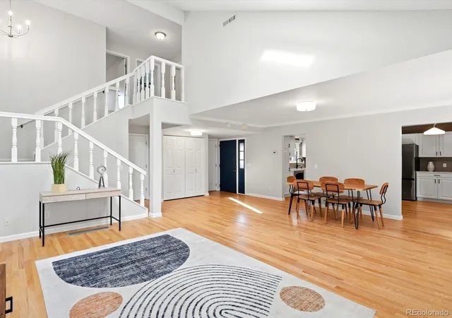 Photo 4 of Condo for sale at 3284 S Heather Gdns Way, Aurora, CO 80014 | MLS# 4604536 | Listing updated on 2026-10-24