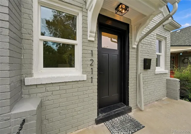Photo 2 of Single family home for sale at 1211 Bellaire St, Denver, CO 80220 | MLS# 8808158 | Listing updated on 2026-10-22