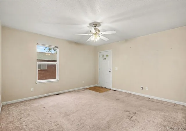 Photo 3 of Townhouse for sale at 3295 S Huron St, Englewood, CO 80110 | MLS# 6399399 | Listing updated on 2026-10-17