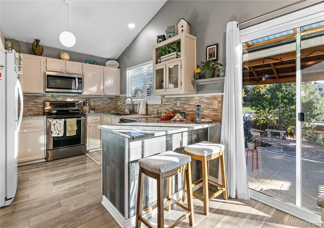 Photo 4 of Single family home for sale at 9473 Cobblecrest Dr, Highlands Ranch, CO 80126 | MLS# 8799923 | Listing updated on 2026-10-14