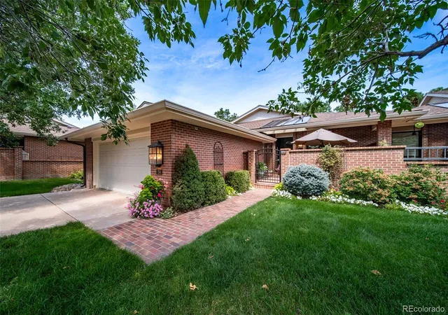 Photo 1 of Townhouse for sale at 2800 S University Blvd #154, Denver, CO 80210 | MLS# 4572939 | Listing updated on 2026-10-18