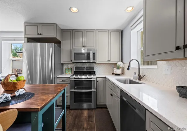 Single family home for sale at 3051 Grape St, Denver, CO 80207 | MLS# 9535742