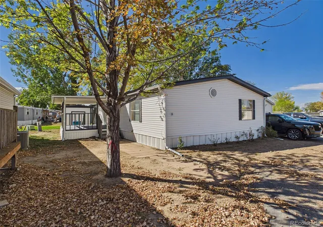 Photo 2 of Manufactured home for sale at 3060 E Bridge St, Brighton, CO 80601 | MLS# 5192079 | Listing updated on 2026-10-12
