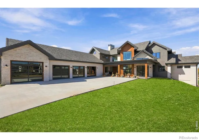 Photo 1 of Mansion for sale at 3379 Danzante Bay Ct, Berthoud, CO 80513 | MLS# IR1070445 | Listing updated on 2026-10-25