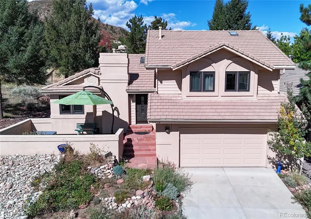 Photo 1 of Single family home for sale at 6473 Willow Broom Trl, Littleton, CO 80125 | MLS# 9739049 | Listing updated on 2026-10-17