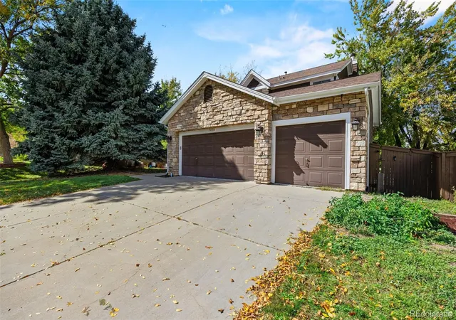 Photo 1 of Single family home for sale at 9131 Sugarstone Cir, Highlands Ranch, CO 80130 | MLS# 3862160 | Listing updated on 2026-10-15