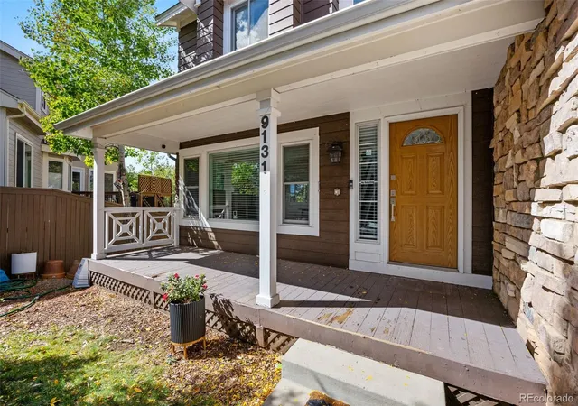 Photo 3 of Single family home for sale at 9131 Sugarstone Cir, Highlands Ranch, CO 80130 | MLS# 3862160 | Listing updated on 2026-10-15
