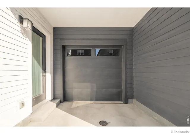 Photo 3 of Townhouse for sale at 3467 W 63rd Place, Denver, CO 80221 | MLS# IR1070457 | Listing updated on 2026-10-17