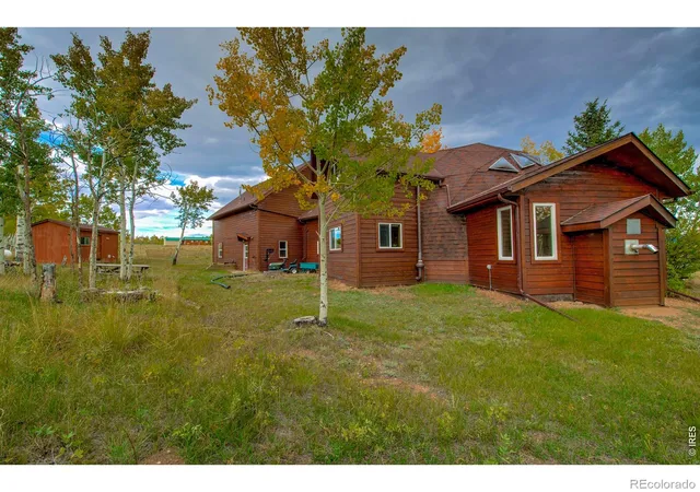 Photo 2 of Single family home for sale at 2883 Michigan Hl Rd, Jefferson, CO 80456 | MLS# IR1070459 | Listing updated on 2026-10-17