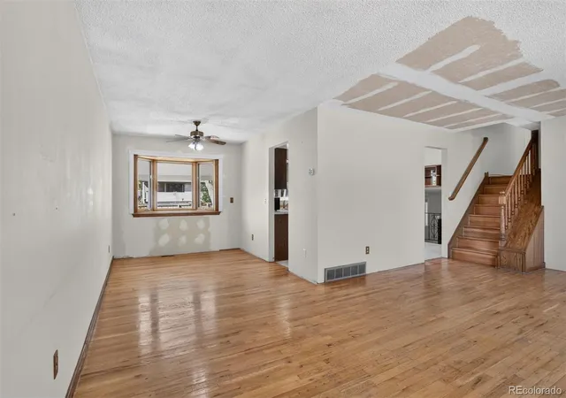 Photo 4 of Single family home for sale at 2885 S Teller St, Denver, CO 80227 | MLS# 1976872 | Listing updated on 2026-10-23