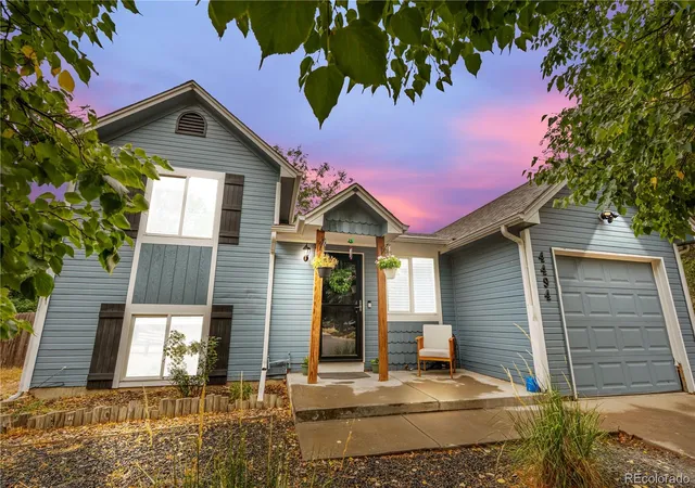 Single family home for sale at 4494 S Pagosa Cir, Aurora, CO 80015 | MLS# 8905493