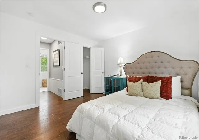 Photo 4 of Single family home for sale at 4494 S Pagosa Cir, Aurora, CO 80015 | MLS# 8905493 | Listing updated on 2026-10-15