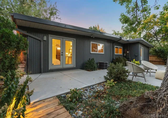 Photo 3 of Single family home for sale at 1360 S Dahlia St, Denver, CO 80222 | MLS# 4382195 | Listing updated on 2026-10-20